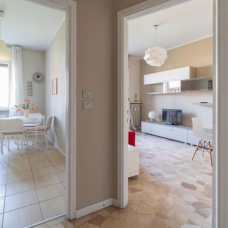 Апартаменты Altido Trendy Flat With Balcony, Easy Access To Milan Centre Экстерьер фото